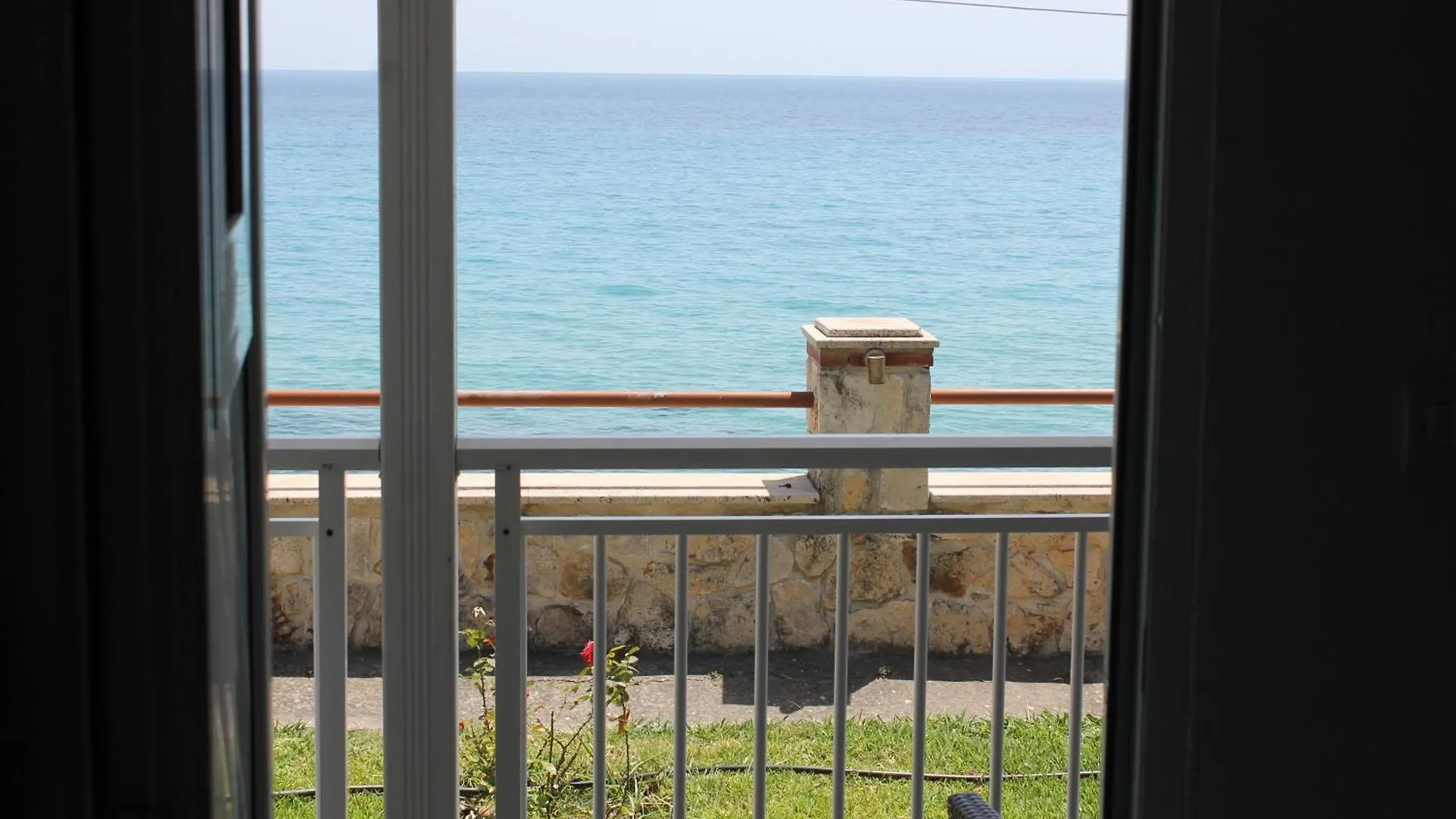Villa Maria Mola Mola Kalyva Greece