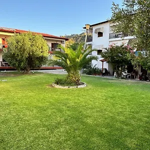 Apartament House Nativa, Mola Kalyva